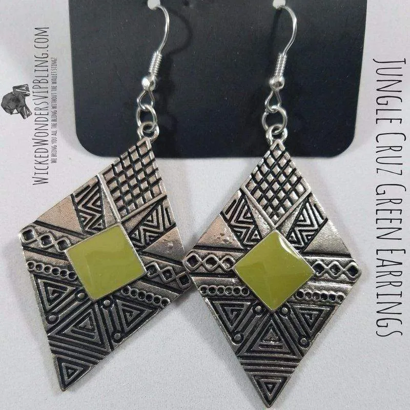 Jungle Cruz Green Earrings