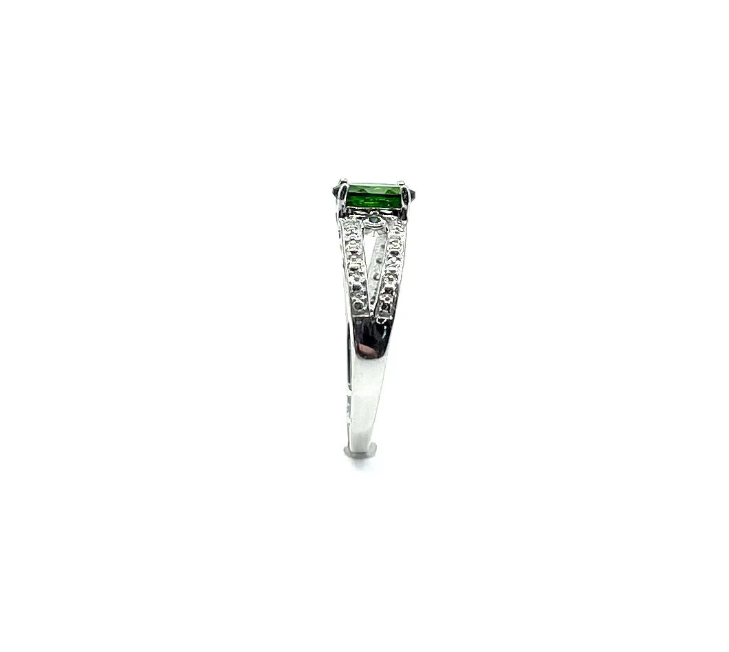 Peridot Ring in 10k White Gold