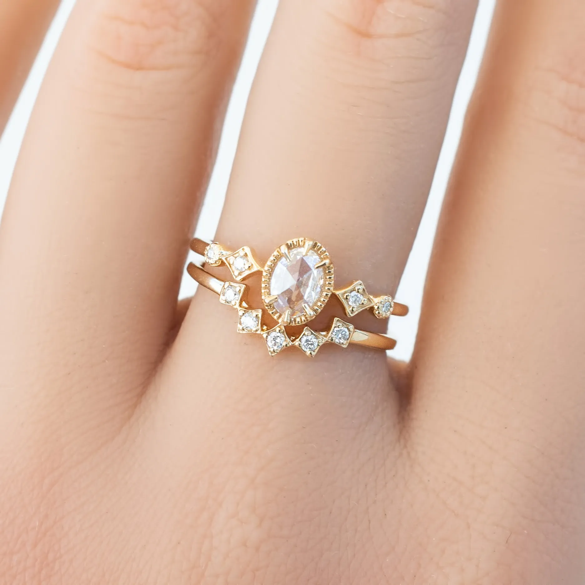 Stella Ring 0.29ct Oval Rose Cut Diamond, 14K Yellow Gold